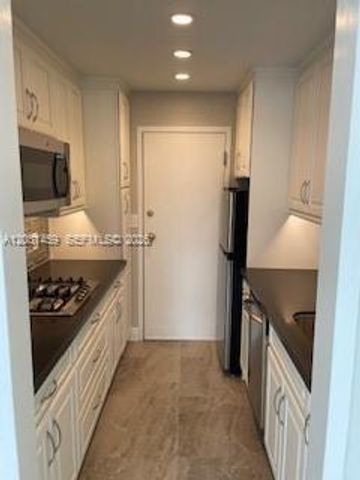 700 Biltmore Way 219, Coral Gables, FL 33134