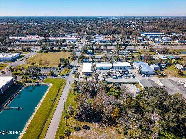 818 6th Street, Holly Hill, FL 32117