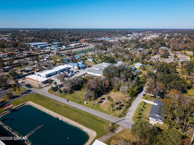 818 6th Street, Holly Hill, FL 32117