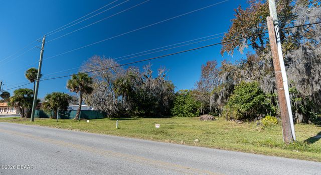 818 6th Street, Holly Hill, FL 32117