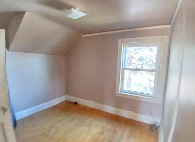 610 N 24th Avenue W, Duluth, MN 55806