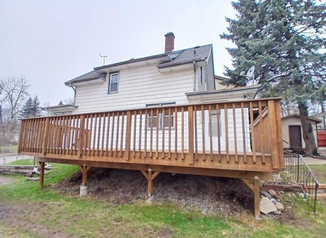 610 N 24th Avenue W, Duluth, MN 55806