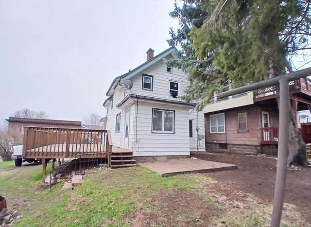 610 N 24th Avenue W, Duluth, MN 55806