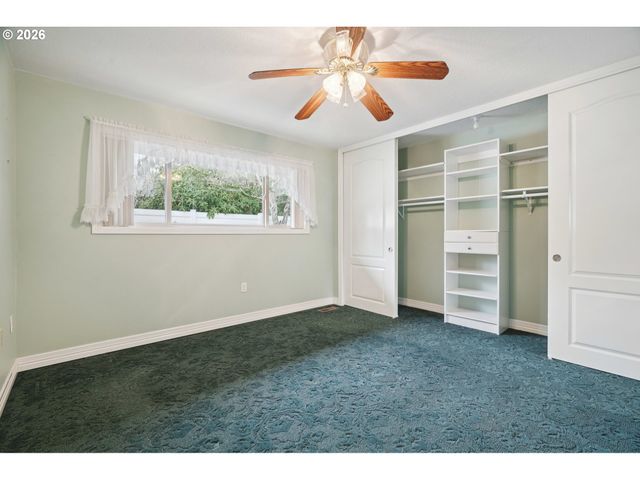 16470 Sw ROYALTY Pkwy, Portland, OR 97224