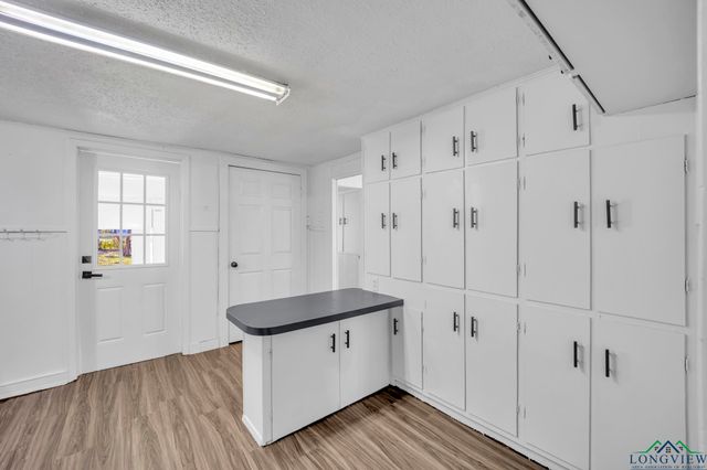 1005 N Rodeo St, Gladewater, TX 75647