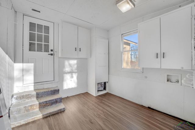 1005 N Rodeo St, Gladewater, TX 75647