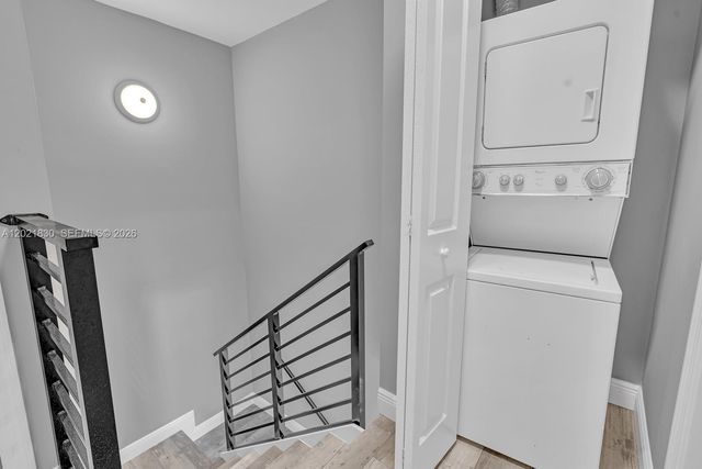 8911 NW 28th Dr B-32, Coral Springs, FL 33065