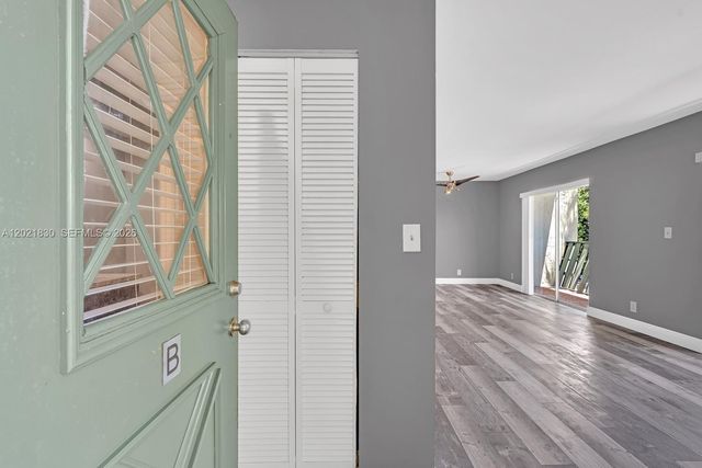 8911 NW 28th Dr B-32, Coral Springs, FL 33065