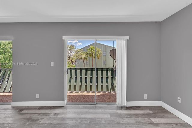 8911 NW 28th Dr B-32, Coral Springs, FL 33065
