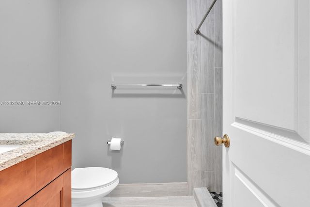 8911 NW 28th Dr B-32, Coral Springs, FL 33065