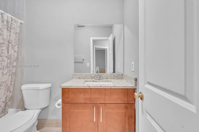 8911 NW 28th Dr B-32, Coral Springs, FL 33065