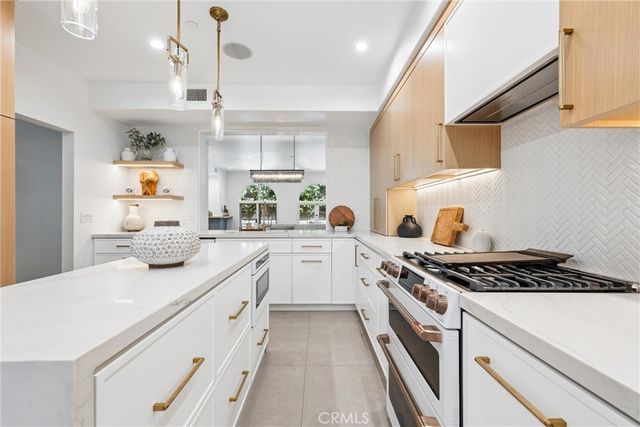 14100 Dickens St 2, Sherman Oaks, CA 91423