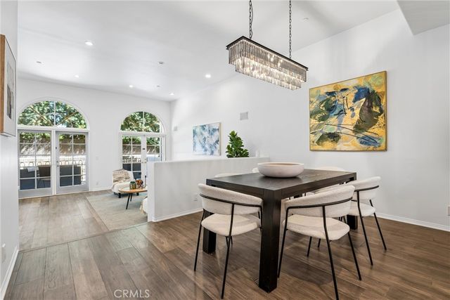 14100 Dickens St 2, Sherman Oaks, CA 91423