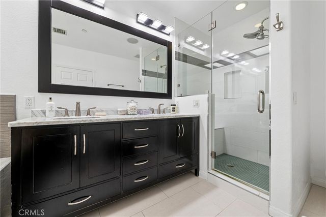 14100 Dickens St 2, Sherman Oaks, CA 91423