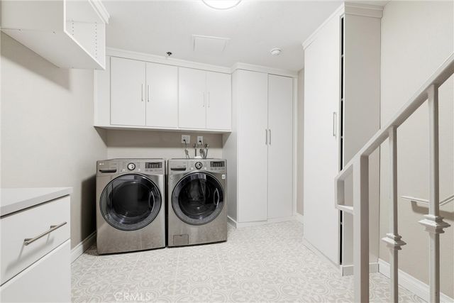 14100 Dickens St 2, Sherman Oaks, CA 91423