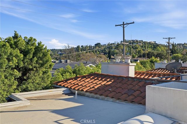 14100 Dickens St 2, Sherman Oaks, CA 91423