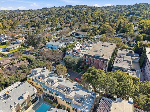 14100 Dickens St 2, Sherman Oaks, CA 91423