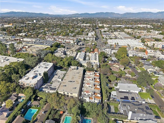 14100 Dickens St 2, Sherman Oaks, CA 91423