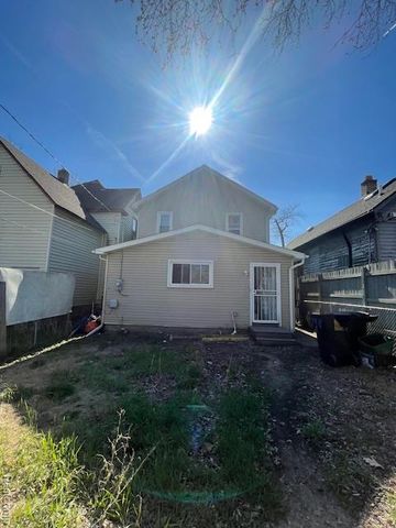 798 Distel Street, Detroit, MI 48209