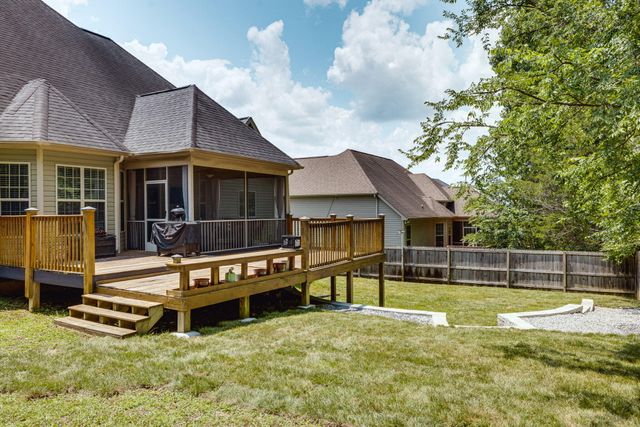6979 Neville Drive, Ooltewah, TN 37363