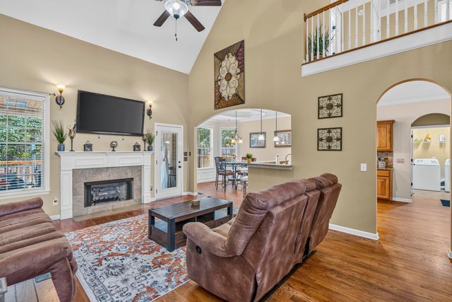 6979 Neville Drive, Ooltewah, TN 37363