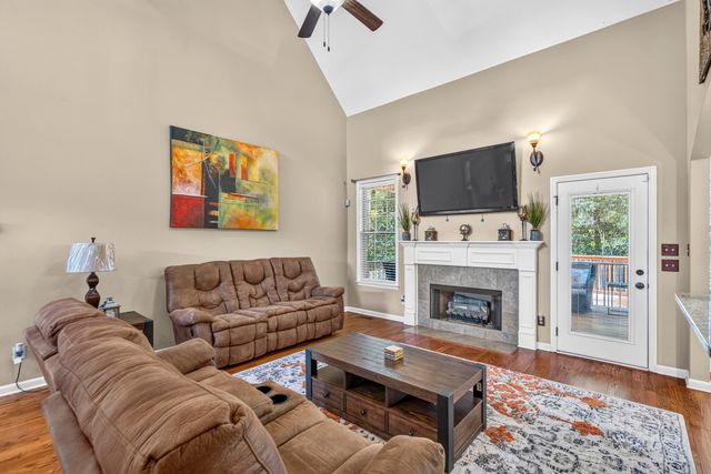 6979 Neville Drive, Ooltewah, TN 37363