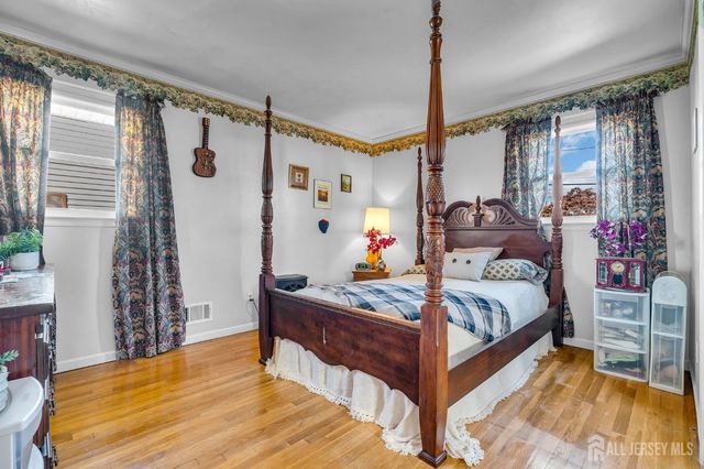 12 Emma Place, Piscataway, NJ 08854