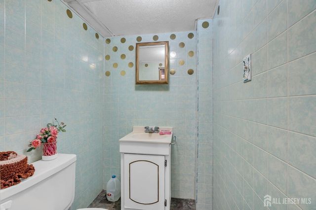 12 Emma Place, Piscataway, NJ 08854