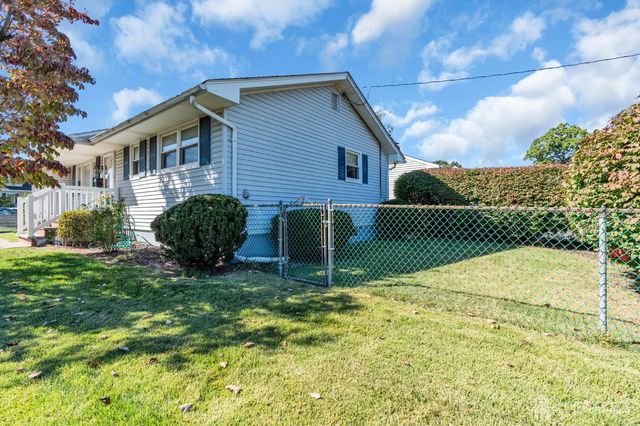 12 Emma Place, Piscataway, NJ 08854