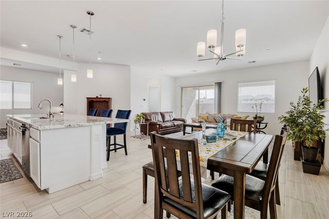 640 Longfeather Street, Henderson, NV 89011