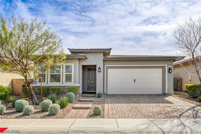640 Longfeather Street, Henderson, NV 89011