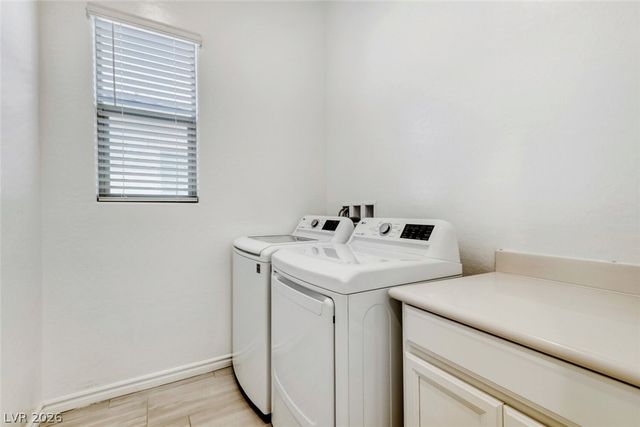 640 Longfeather Street, Henderson, NV 89011