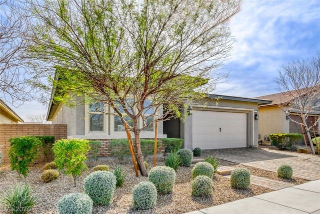 640 Longfeather Street, Henderson, NV 89011