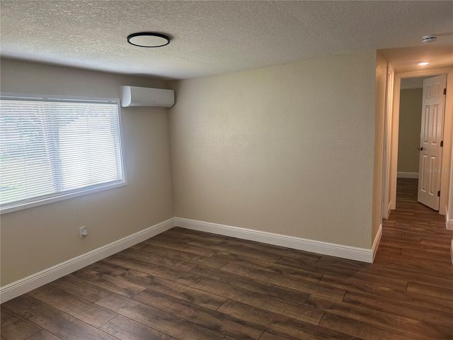 1915 JERSEY AVENUE, St Cloud, FL 34769