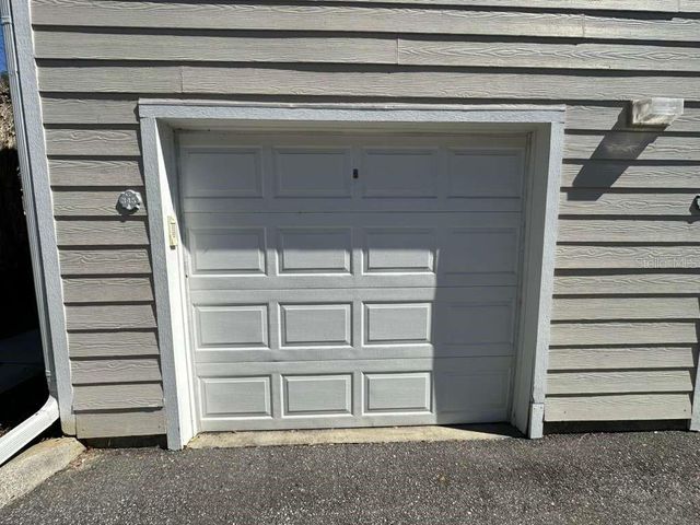 225 SOUTHERN PECAN CIRCLE 208, Winter Garden, FL 34787