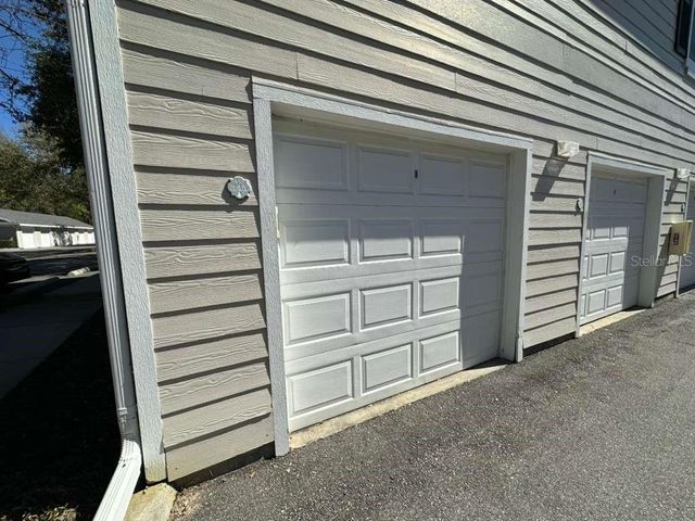 225 SOUTHERN PECAN CIRCLE 208, Winter Garden, FL 34787