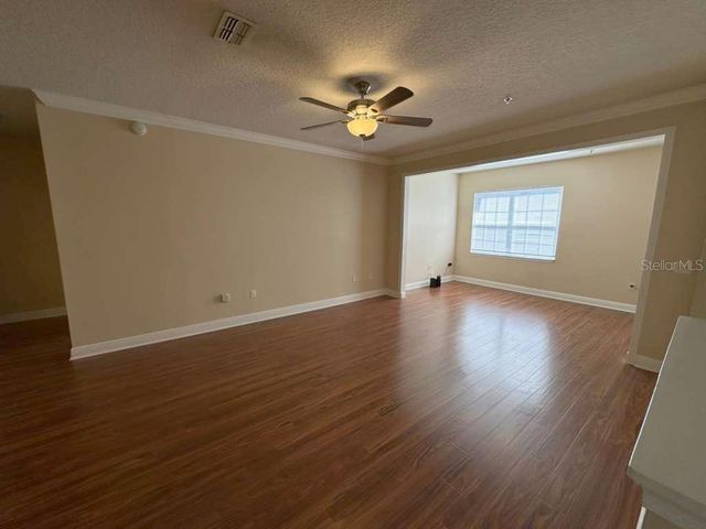 225 SOUTHERN PECAN CIRCLE 208, Winter Garden, FL 34787