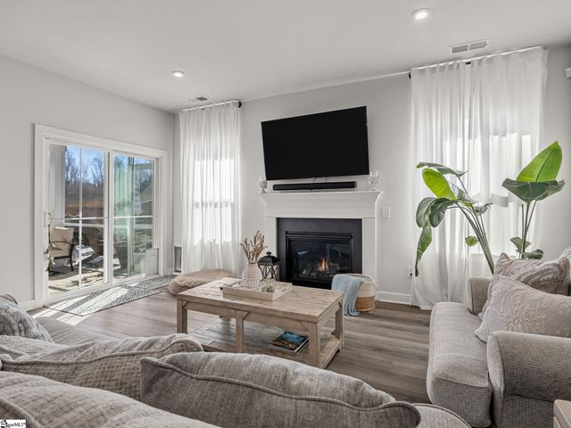 312 Delamere Drive, Fountain Inn, SC 29644