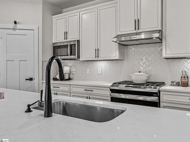 312 Delamere Drive, Fountain Inn, SC 29644