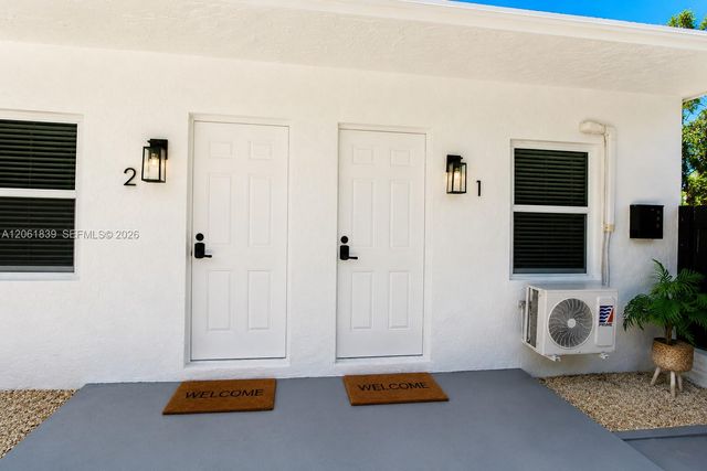 1440 SW 4th St, Miami, FL 33135