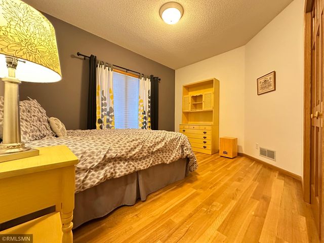 640 S Park Court, Hastings, MN 55033