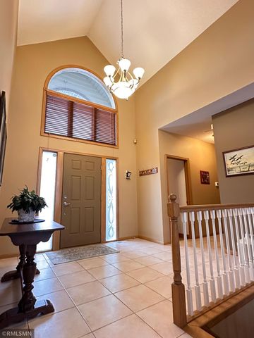 640 S Park Court, Hastings, MN 55033