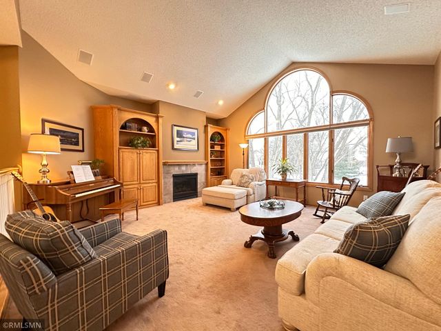 640 S Park Court, Hastings, MN 55033