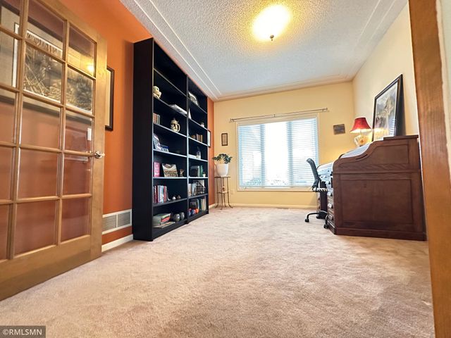 640 S Park Court, Hastings, MN 55033