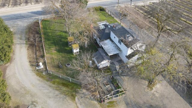 41709 Road 52, Reedley, CA 93654