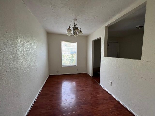 6513 Airport Boulevard, Houston, TX 77048