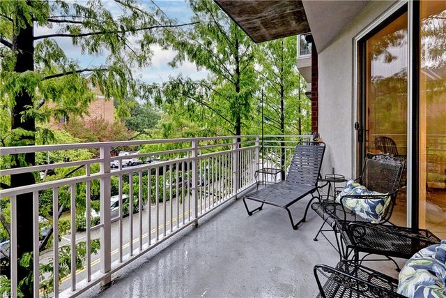 2209 William Styron Sq S, Newport News, VA 23606