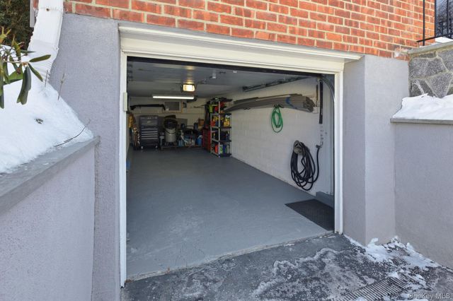 93 Smith Avenue, White Plains, NY 10605