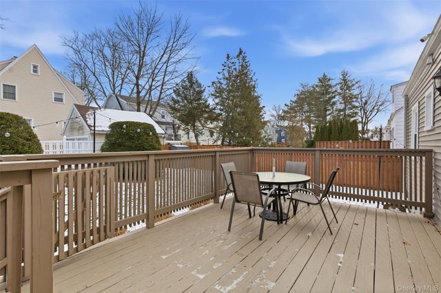 93 Smith Avenue, White Plains, NY 10605