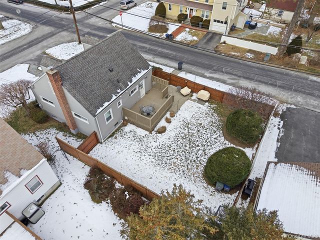 93 Smith Avenue, White Plains, NY 10605